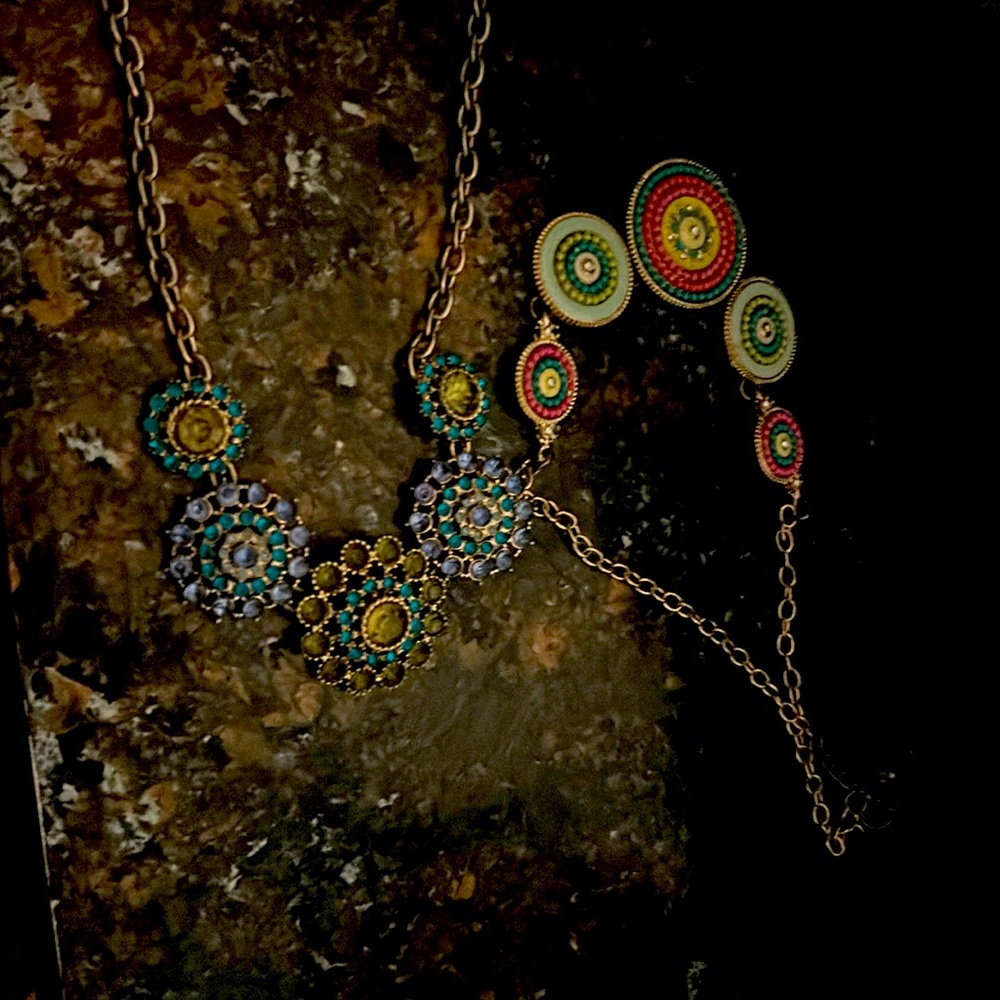 gaudy rhinestone necklaces